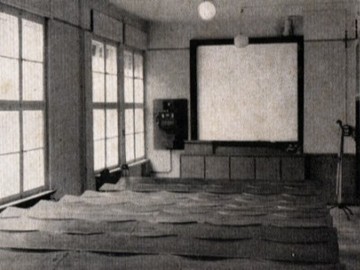 Großer Lehrsaal der alten Schule