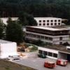 Neubau des Lehrsaalgebäudes 2 und Aufstockung des Hauptgebäudes (1995)